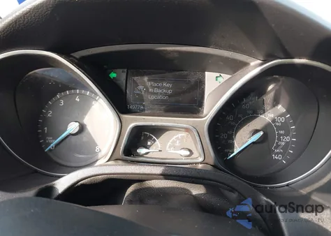 2016 Ford Focus Titanium z USA, uszkodzony, nr VIN 1FADP3N27GL374838